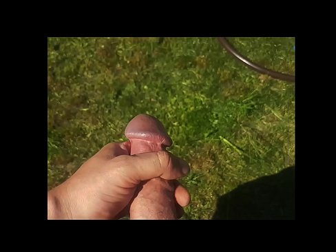 ❤️ Horúca kočka si nechá jebnúť ružovú kundičku a vystrieka sa so squirtom v letnej záhrade ️❌ Super sex na sk.hentaisea-com.ru